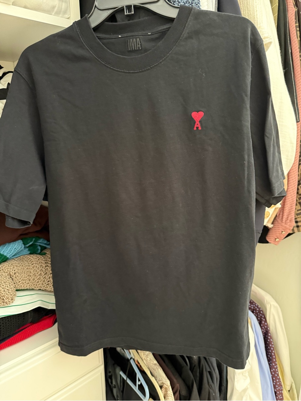 Ami  Black cotton red Logo T-Shirt Sz L